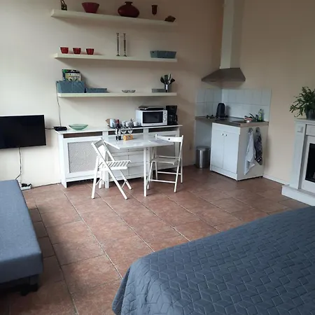 Quarenta Apartamento *