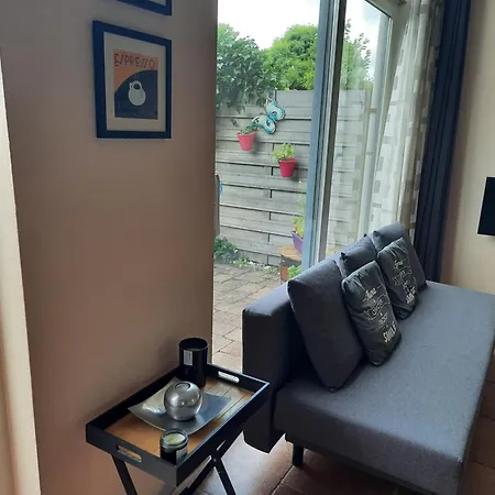 クアレンタ スタジオ * アムステルダム